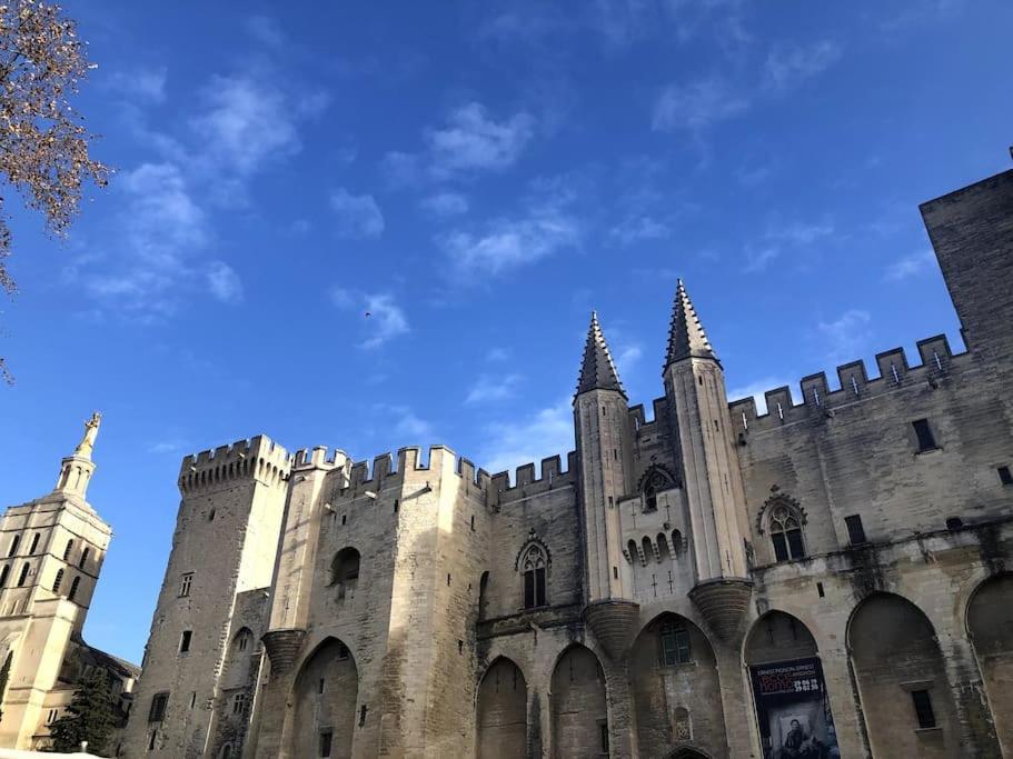 La Bulle - Parking Gratuit En Souterrain - 2 Mins Du Palais Des Papes - Clim Ac - Wifi Apartment Avignon Exterior photo