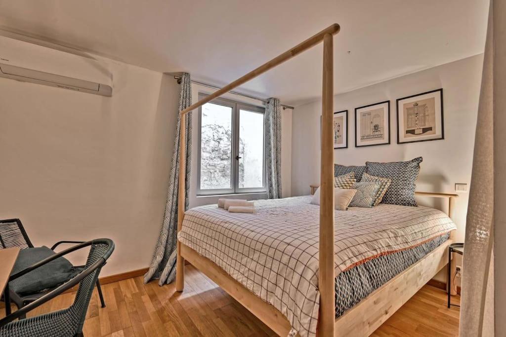 La Bulle - Parking Gratuit En Souterrain - 2 Mins Du Palais Des Papes - Clim Ac - Wifi Apartment Avignon Exterior photo